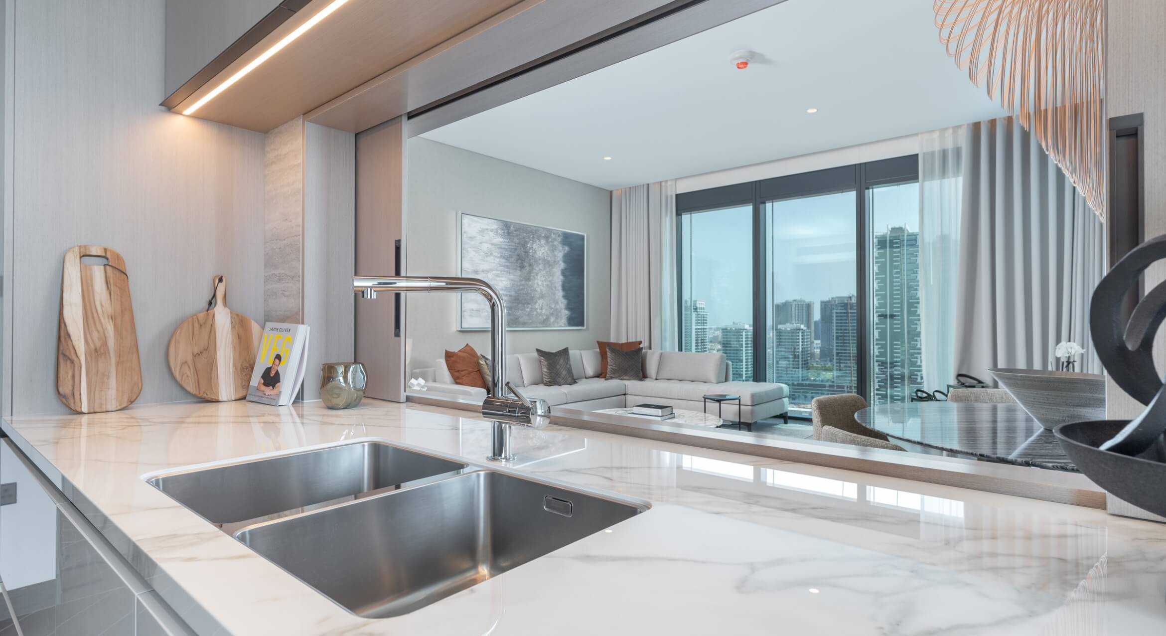 One Za'abeel Residences: Apartments for Sale in Dubai – Everhomes